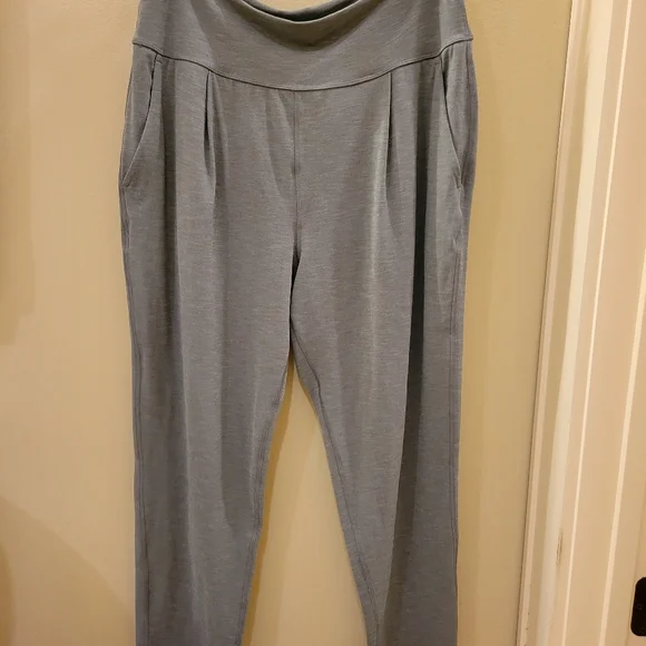 Athleta Elation Pant L - Picture 5 of 10